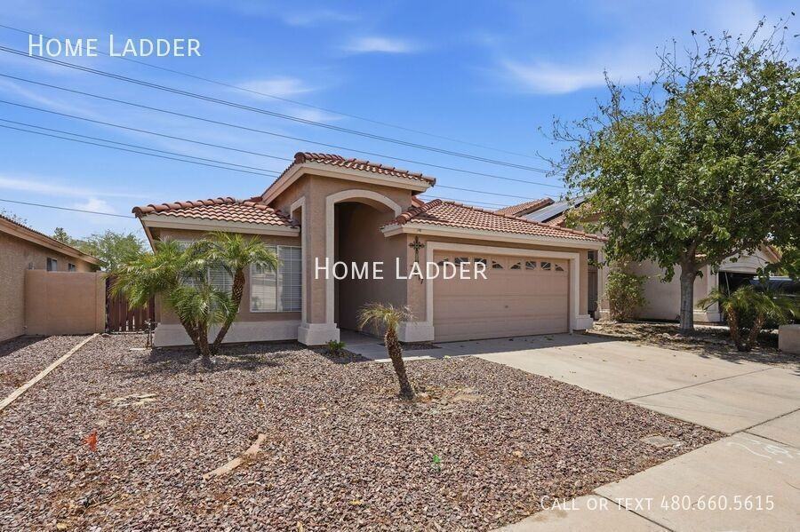 7817 W Mcrae Way - Photo 3 of 30