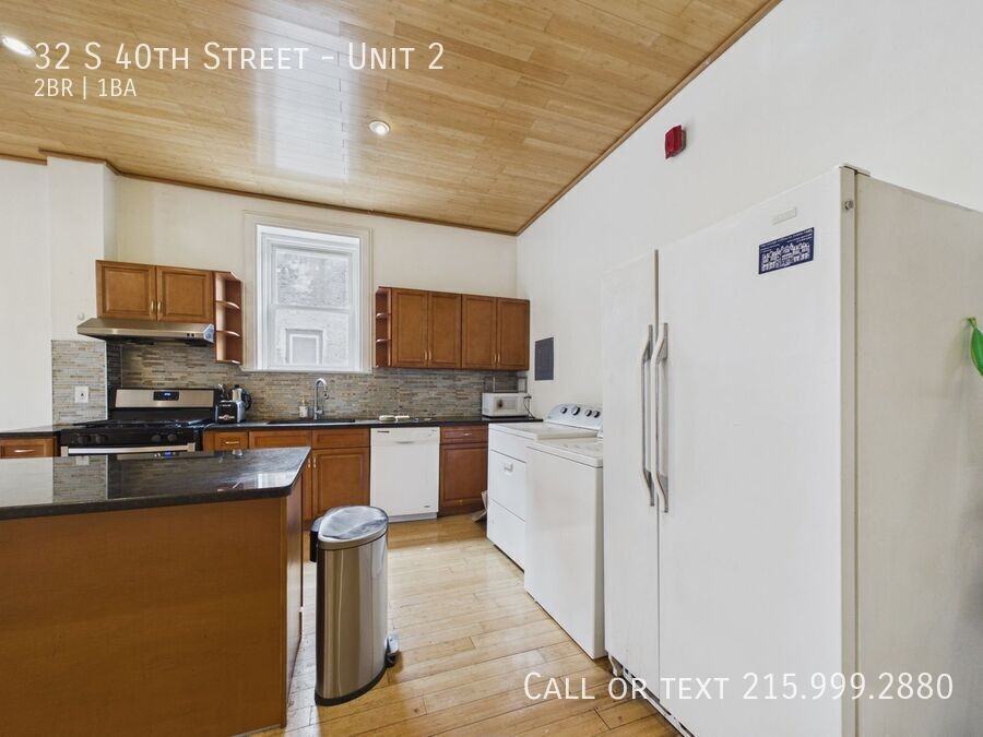 32 S 40th St #2 - Photo 4 of 14