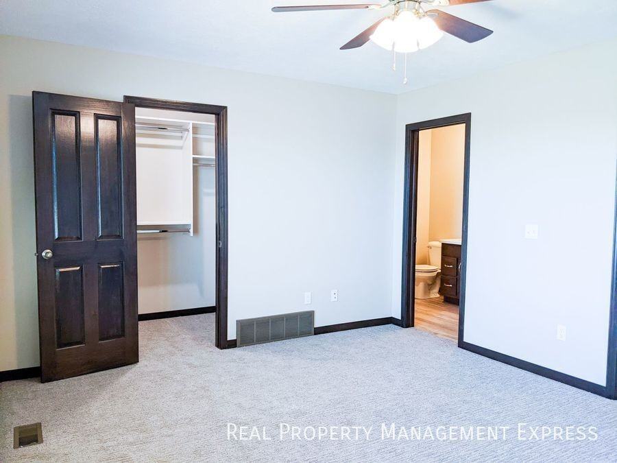 9617 W Broek Dr - Photo 6 of 15