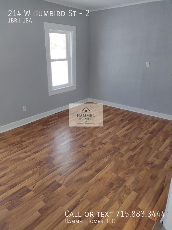 214 W Humbird St #2 - Photo 7 of 15