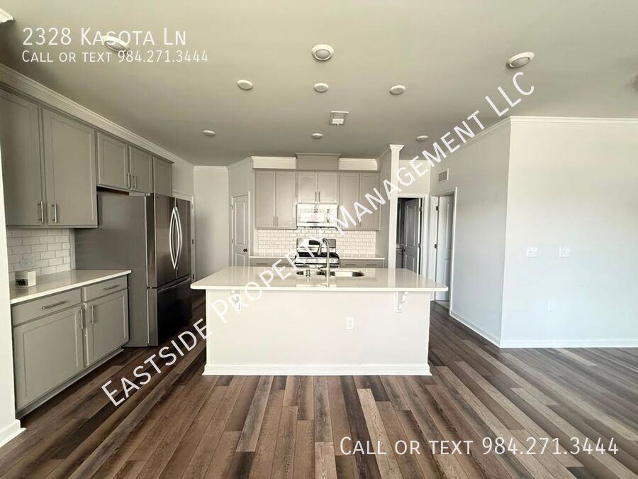 2328 Kasota Ln - Photo 6 of 26