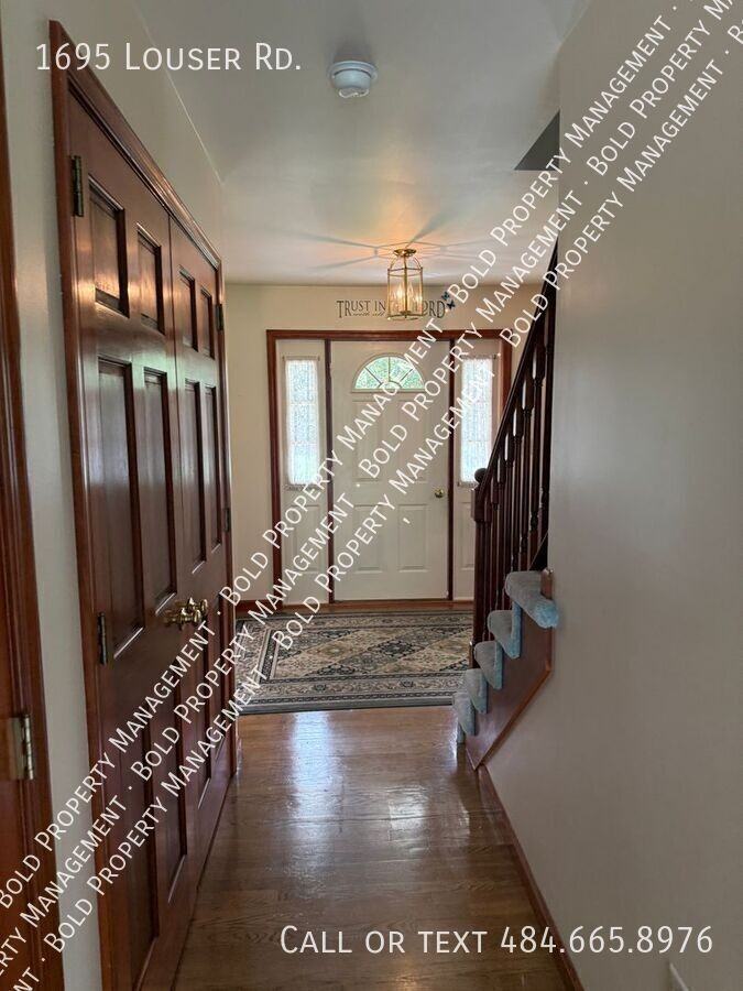 1695 Louser Rd - Photo 5 of 43