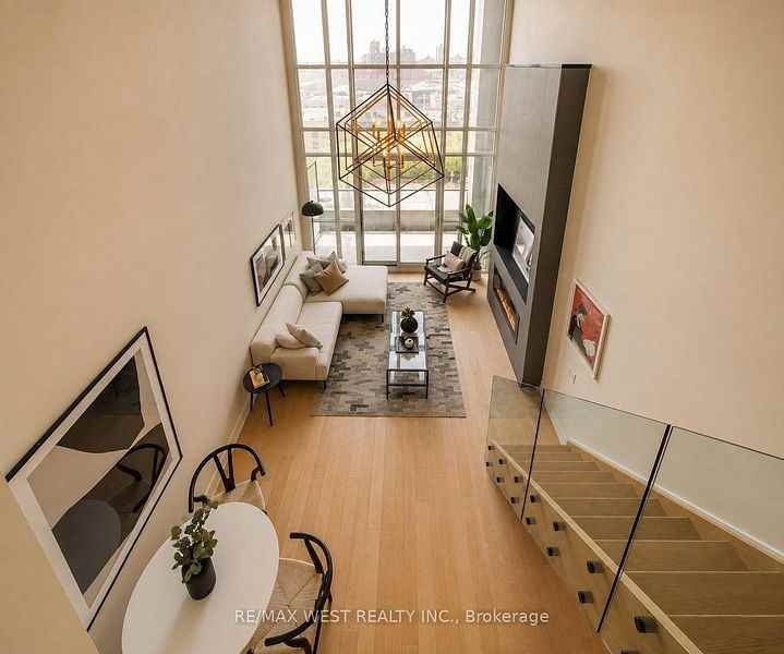 5 Hanna Avenue #546 - Photo 2 of 18