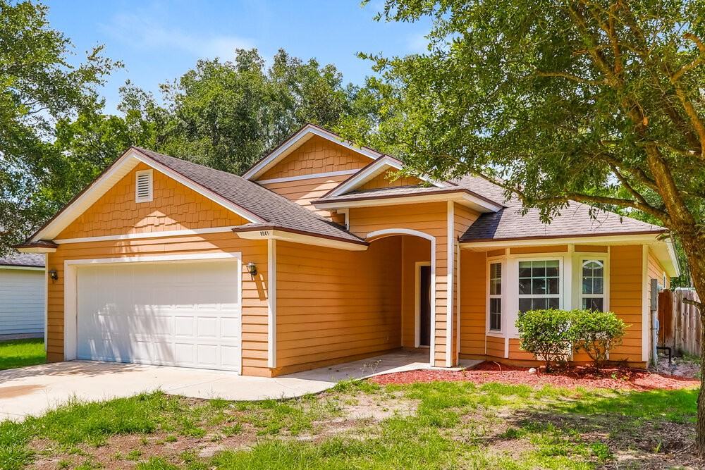 8041 Byrd Landing Ct - Photo 3 of 16