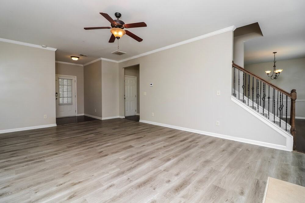68 Teramont Ct - Photo 7 of 17