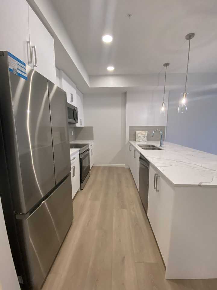 15126 37 St Sw - Photo 7 of 21