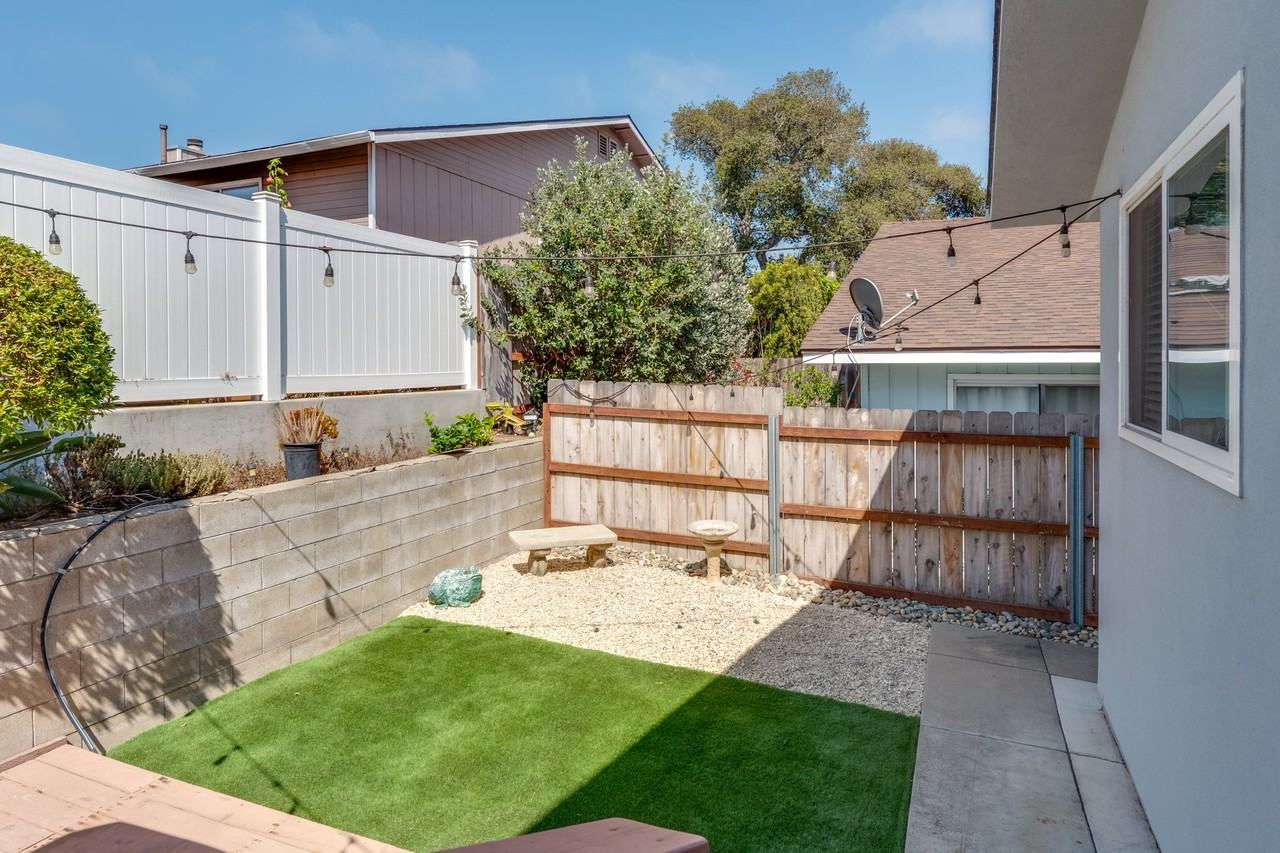 1951 Brighton Ave - Photo 7 of 10