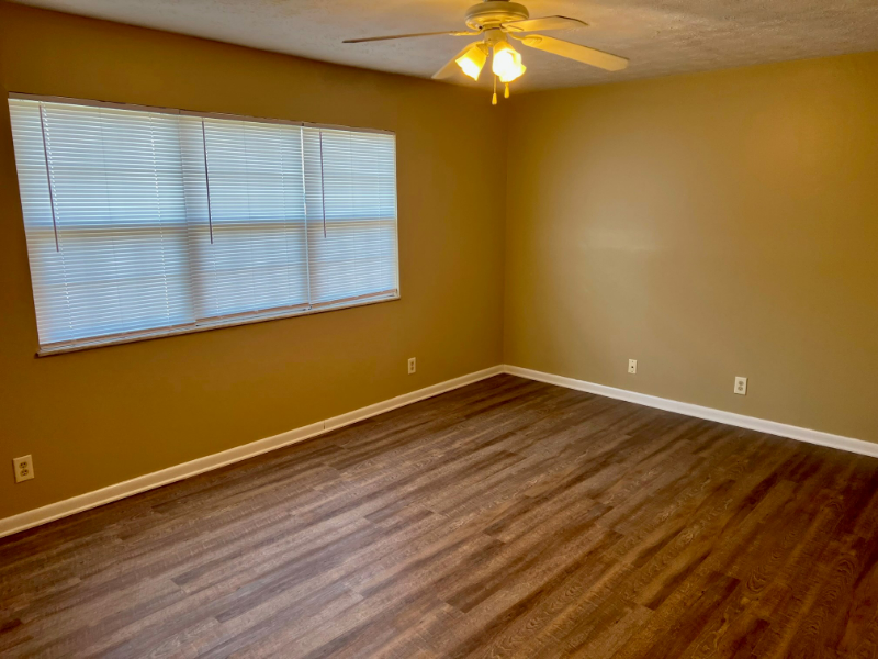 2203 Adams Ave #12 - Photo 4 of 13