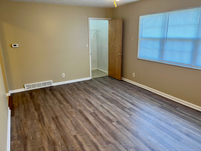 2203 Adams Ave #12 - Photo 6 of 13