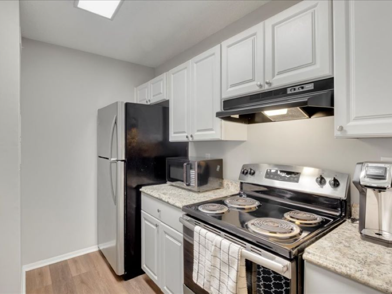 3804 Chimney Ridge Pl #007 - Photo 4 of 11