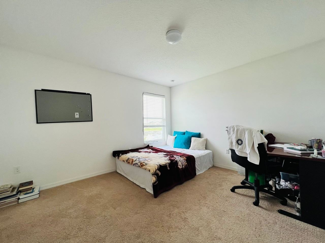 4969 Whistling Wind Ave - Photo 7 of 13