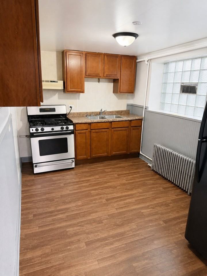 4328 W Cermak Rd #BS - Photo 5 of 11