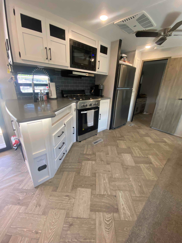 8818 Crescent Bar Rd Nw - Photo 2 of 8