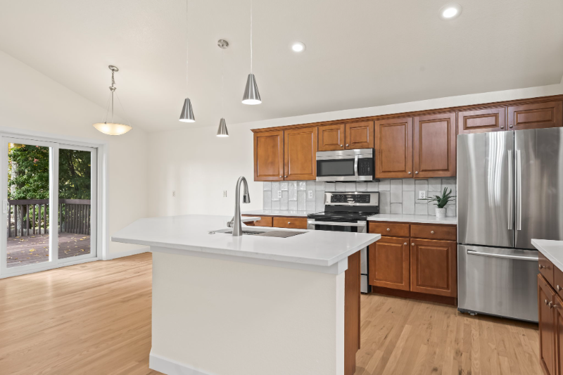 4880 Eagle Blvd - Photo 4 of 19