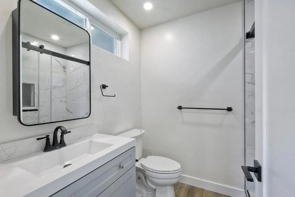 162 Terracina Way #B - Photo 6 of 8