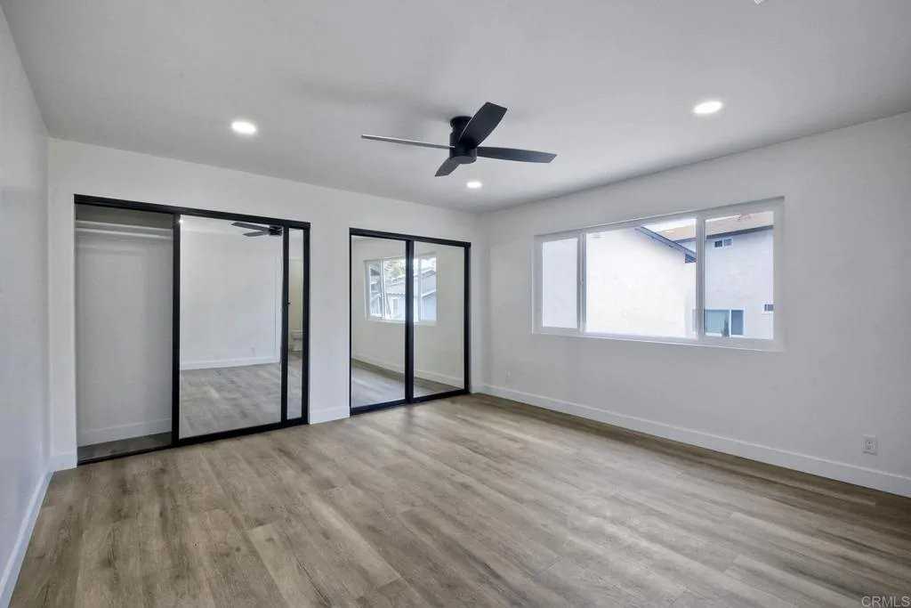 162 Terracina Way #B - Photo 7 of 8
