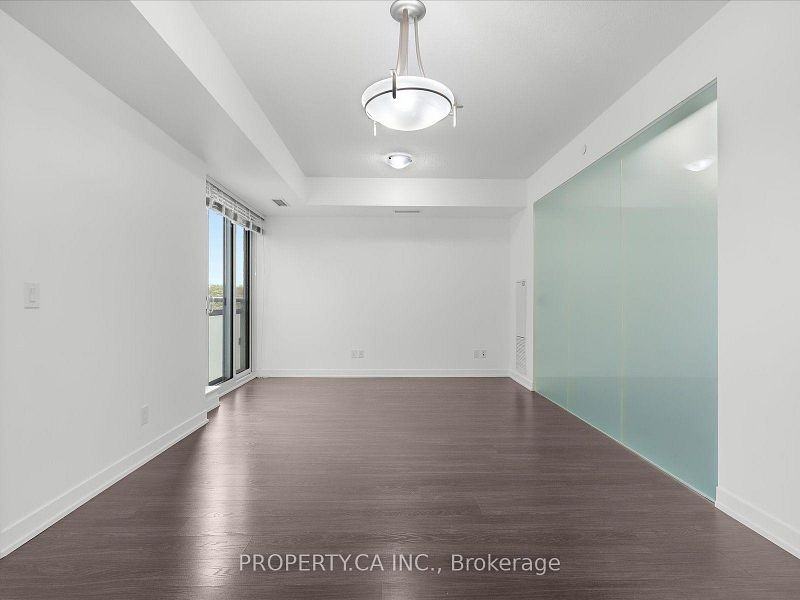 1830 Bloor Street West #623 - Photo 3 of 31
