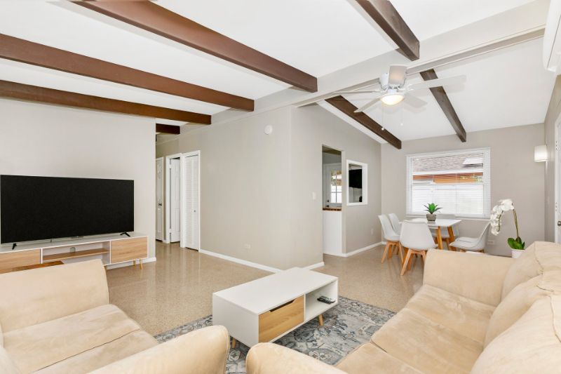1502 Chandler Ave - Photo 6 of 20