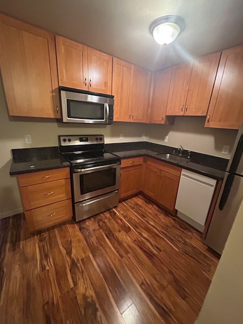 4451 Midvale Ave N #4 - Photo 2 of 8