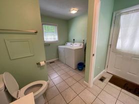 10182 Redwood Cir - Photo 1 of 1