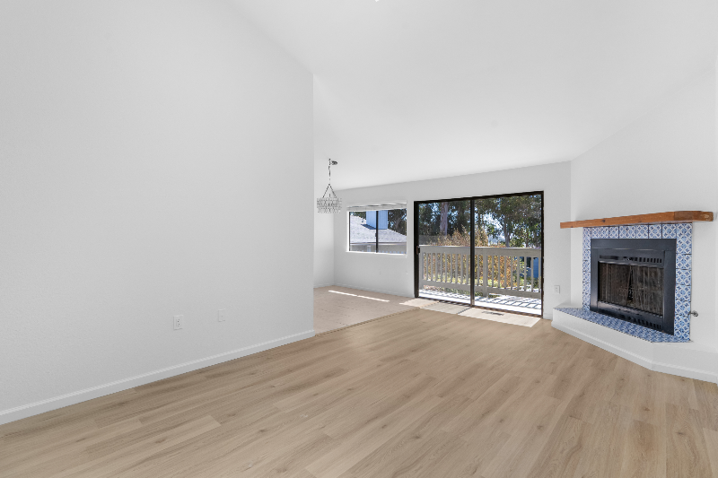 440 Solar Way #B - Photo 4 of 20