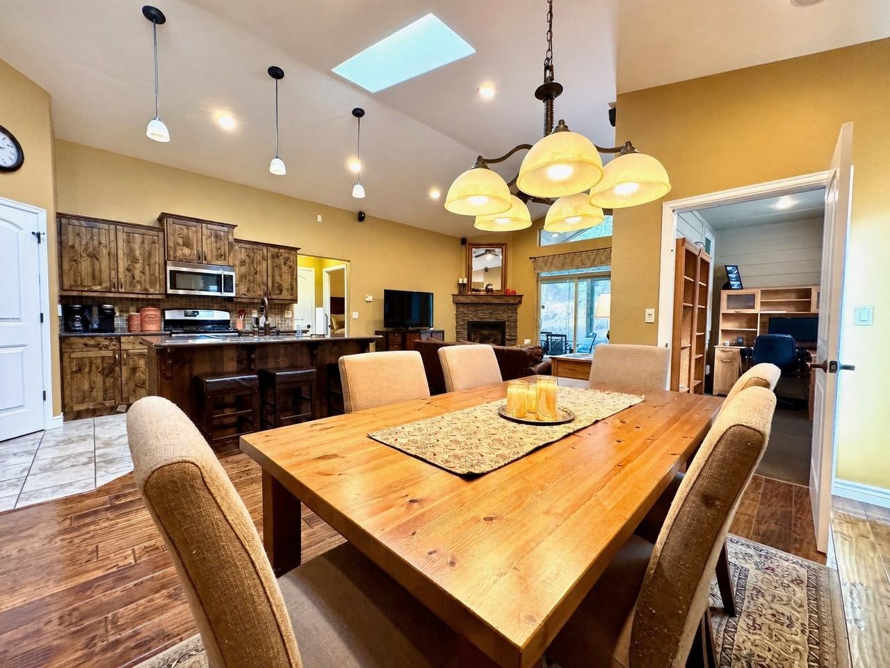 153 Oakmont Loop - Photo 3 of 15