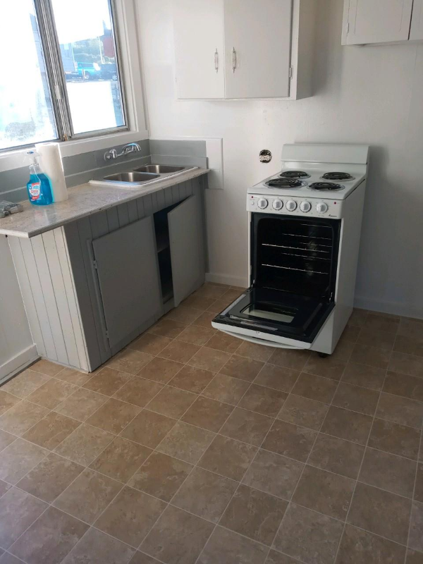 1305 E 1st St - Photo 3 of 10