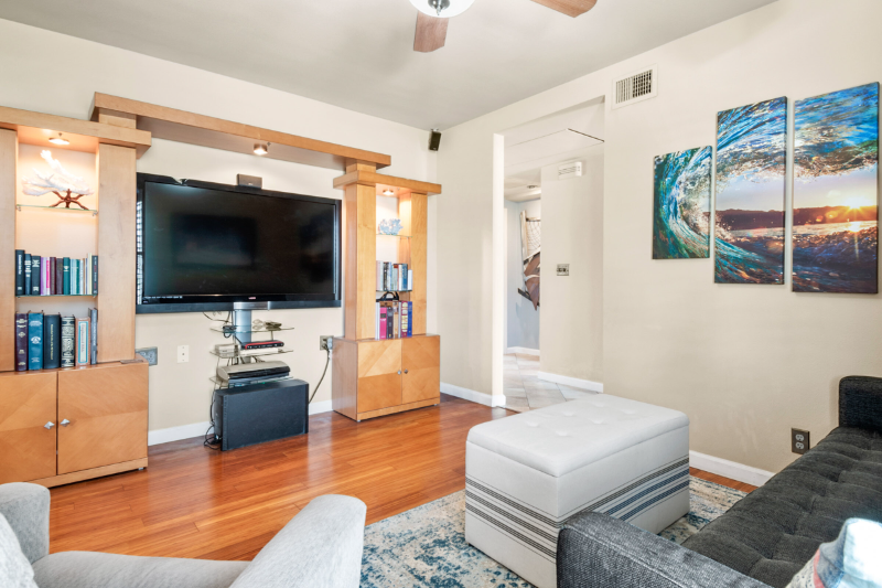 21111 Barbados Cir - Photo 4 of 10