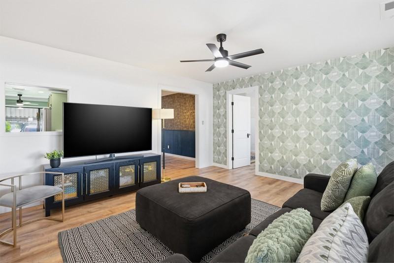 8642 Macawa Ave - Photo 2 of 19