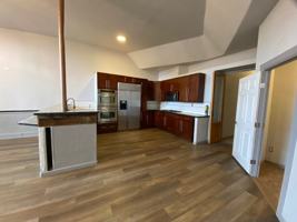 featured image of 107 W Front St #5