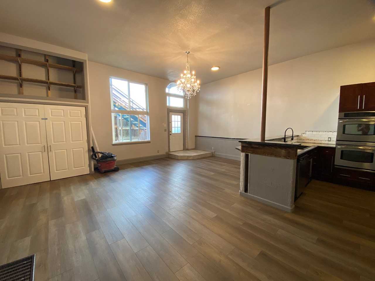 107 W Front St #5 - Photo 3 of 18