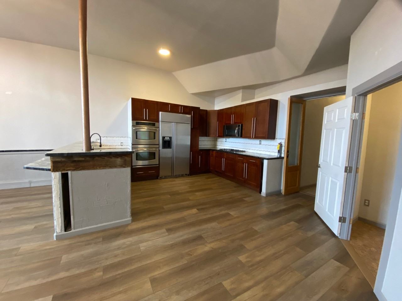107 W Front St #5 - Photo 7 of 18