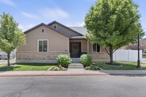 featured image of 1025 N Apple Seed Ln