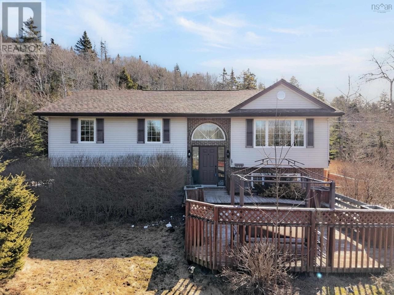38 Charles Meade Drive - Photo 2 of 28