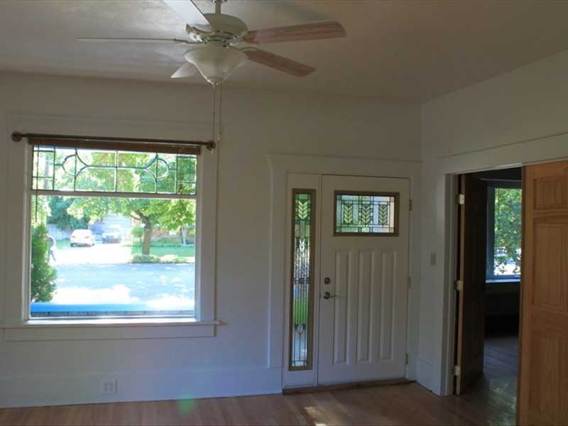 414 Southwest St - Photo 2 of 4