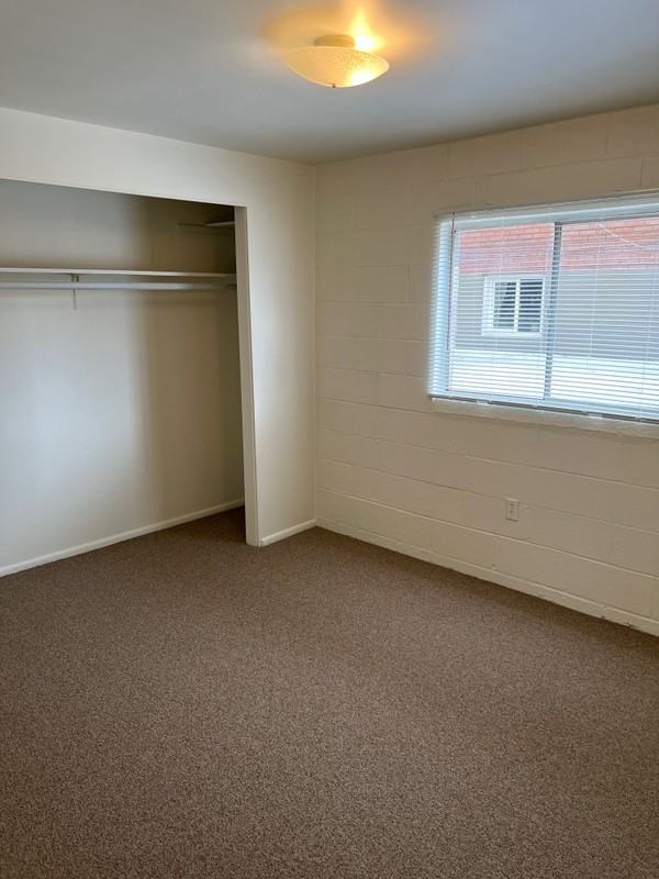 244 E Truman Ave #1 - Photo 3 of 5