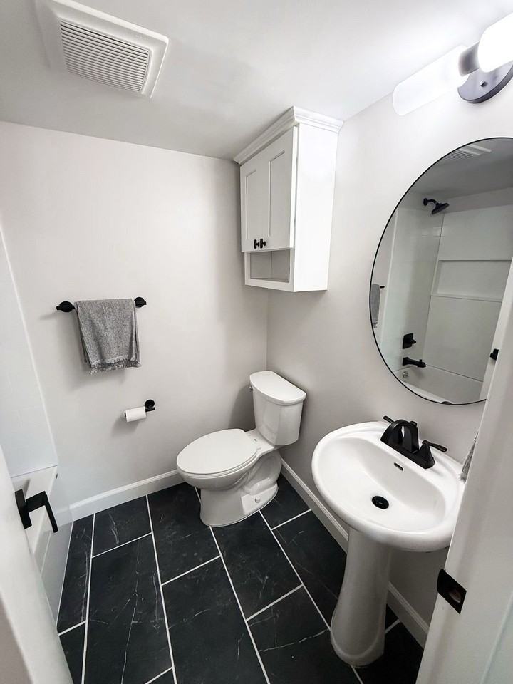 1107 N Boeke Rd - Photo 6 of 15