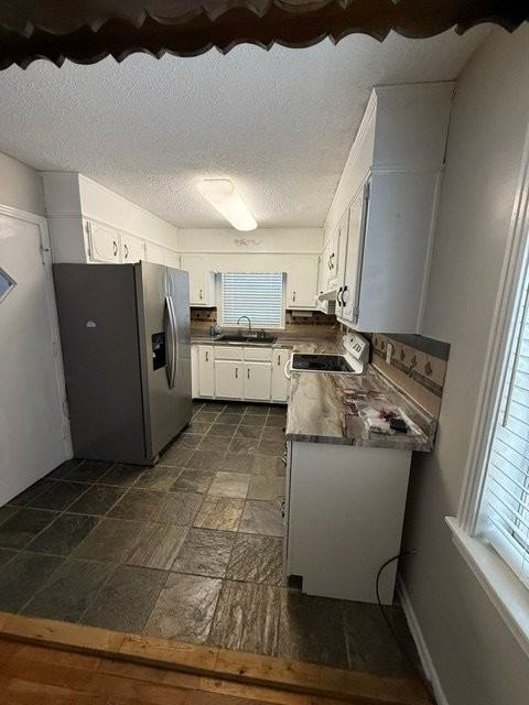 6589 Cedar St - Photo 4 of 18