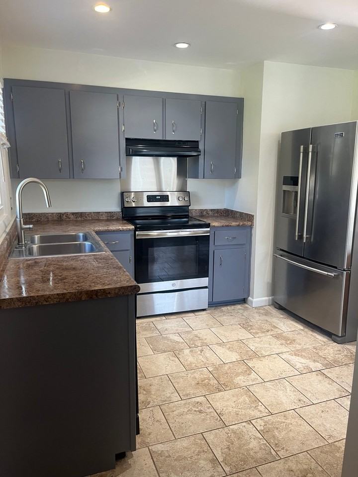 3502 Grote St Sw - Photo 2 of 11