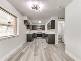 4500 Nw 32nd St - Photo 1 of 1