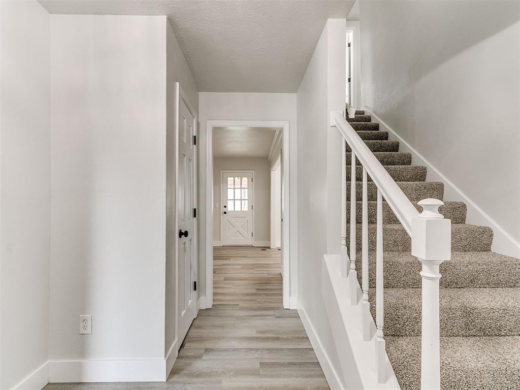 4500 Nw 32nd St - Photo 3 of 19