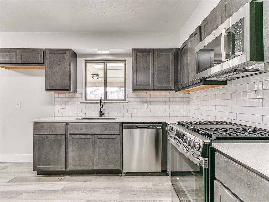 4500 Nw 32nd St - Photo 5 of 19