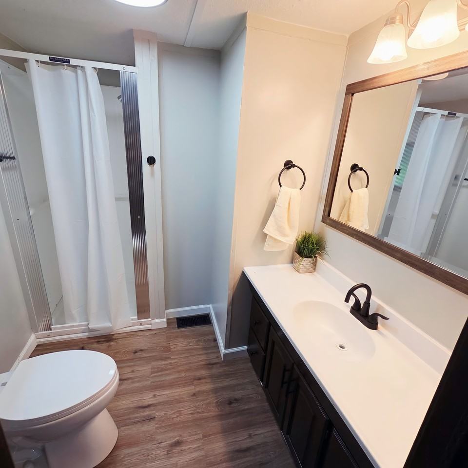 93 Deerwood Park - Photo 6 of 9