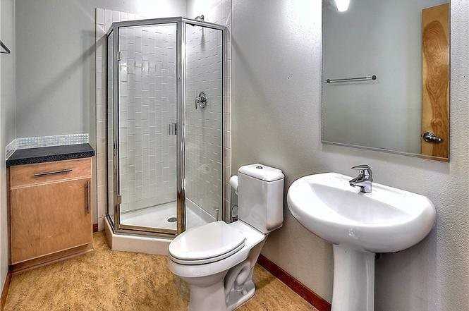 416 6th Ave - Photo 5 of 14