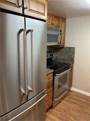 266 E 4th Ave #406 - Photo 5 of 12