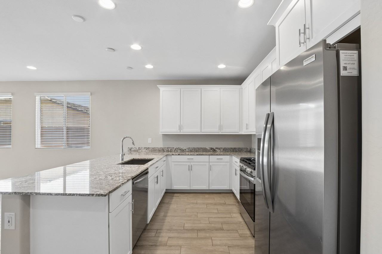 3315 S Piedra - Photo 2 of 12