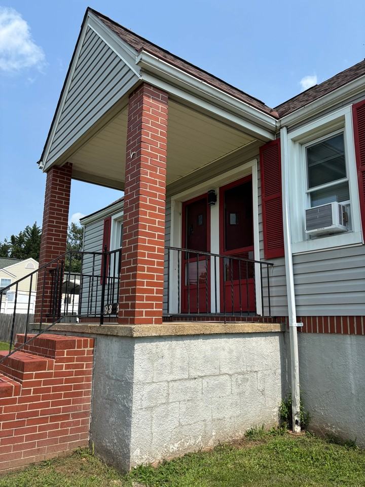 9311 New Gerst Rd - Photo 6 of 10