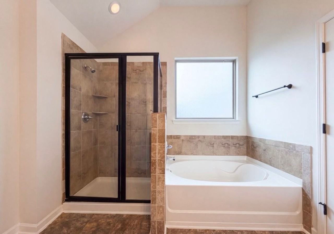 86 Pulaski Pl - Photo 6 of 10