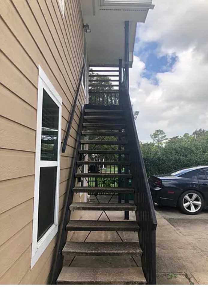 4110 Huey St - Photo 6 of 20