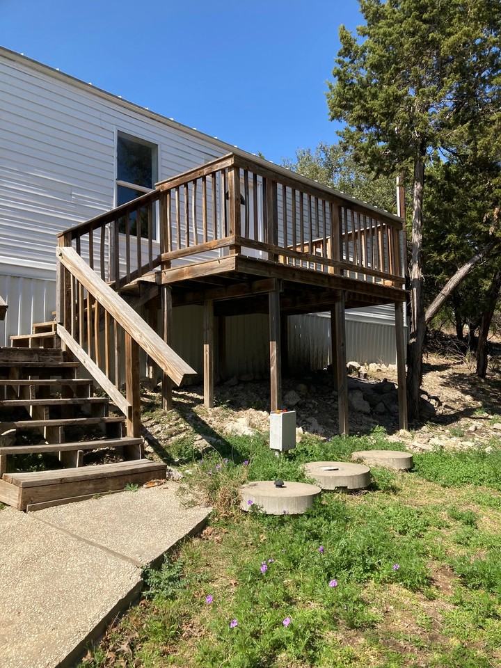 385 Duck Mountain Ln - Photo 2 of 12